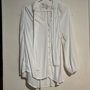 Super cute classy white blouse